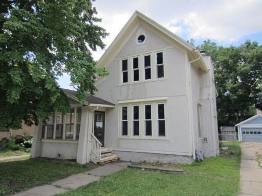 1138 N Main St., Rockford, IL 61103