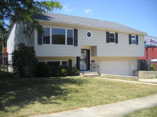 730 N Lincoln Ave., Villa Park, IL 60181