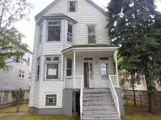 8048 S Escanaba Ave., Chicago, IL 60617