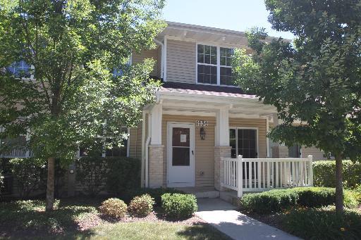 1252 Walnut Glen Dr., Crystal Lake, IL 60014