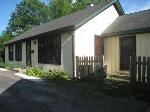 228 Raymond Ave., Barrington, IL 60010
