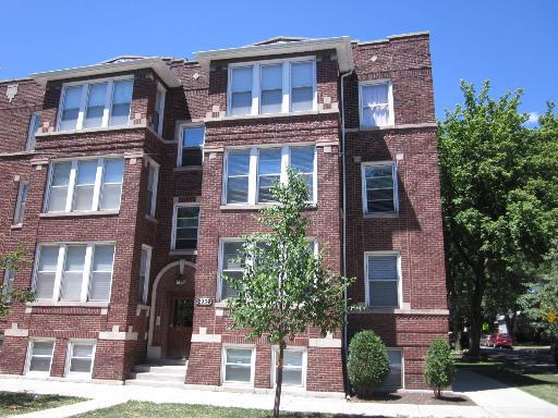 2934 W Belle Plaine Ave. #2E, Chicago, IL 60618