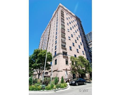 345 N Canal St. #907, Chicago, IL 60606