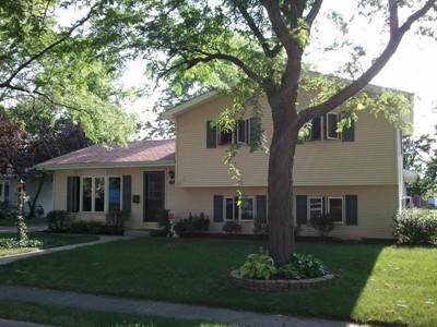 46 N West Ave., Bourbonnais, IL 60914