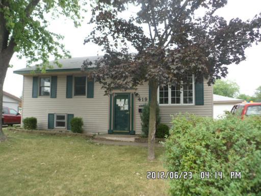 419 Kingston Dr., Romeoville, IL 60446