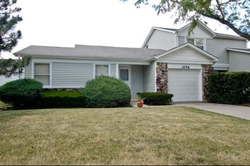 1096 Longboat Ct., Schaumburg, IL 60194