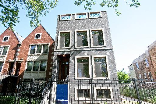 528 E Bowen Ave., Chicago, IL 60653