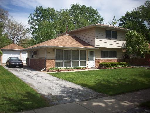 342 Blackhawk Dr., Park Forest, IL 60466