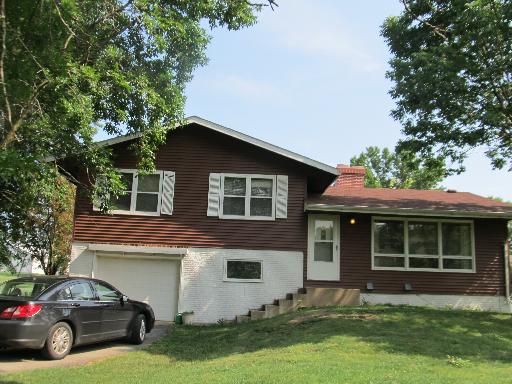 302 S First St., Manlius, IL 61338