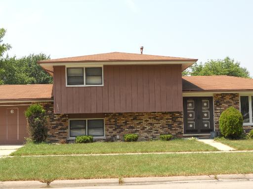286 Westwood Dr., Park Forest, IL 60466