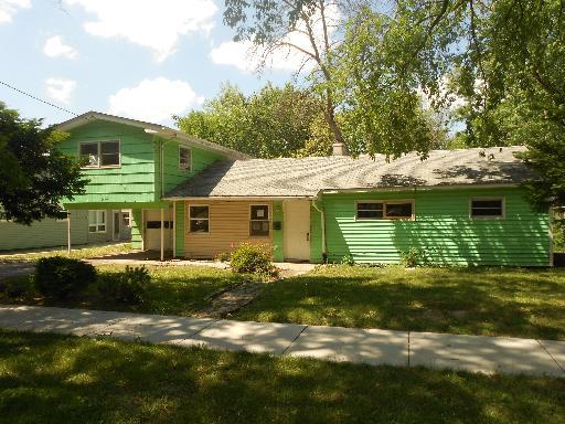 1222 Grove Ave., Aurora, IL 60505