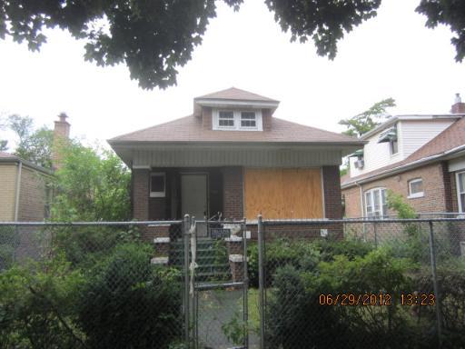 842 E 88th St., Chicago, IL 60619