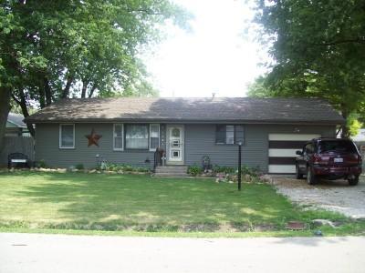 1002 Harmony Ave., Mazon, IL 60444