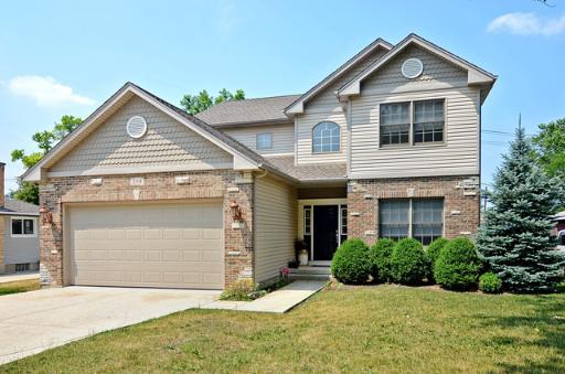 250 N Linden Ave., Westmont, IL 60559