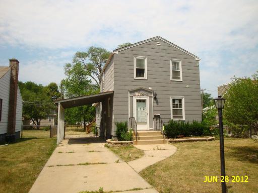 2436 S 13th Ave., Broadview, IL 60155