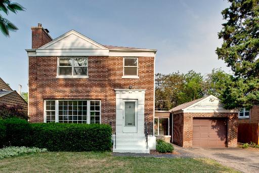 304 N Russel St., Mount Prospect, IL 60056
