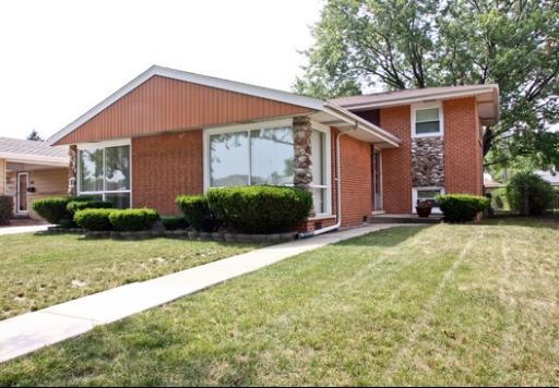 7315 W Breen, Niles, IL 60714