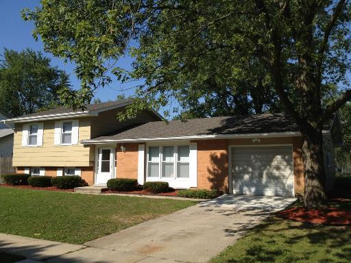 17526 Hawthorne Dr., Country Club Hills, IL 60478