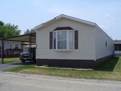 1004 Mable Ave., Bartlett, IL 60103