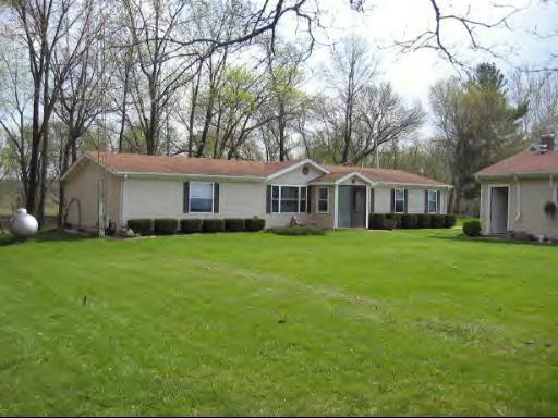 106 N Ford Dr., Ashkum, IL 60911