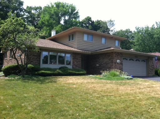 2330 N Westwood Ln., Palatine, IL 60074