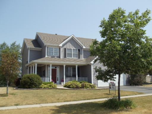 513 Heron Creek Dr., Sycamore, IL 60178