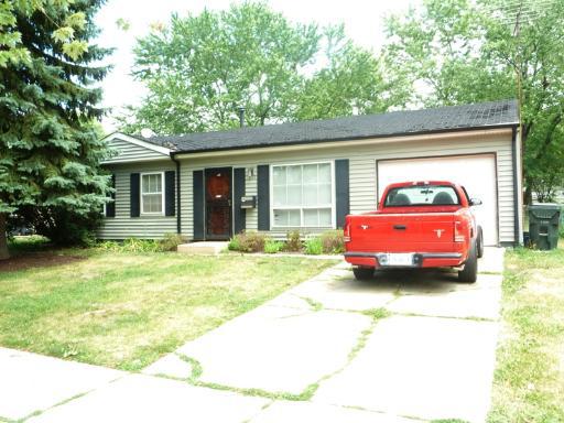 209 Villa St., Streamwood, IL 60107