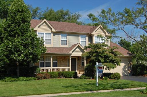 18533 Meander Dr., Grayslake, IL 60030