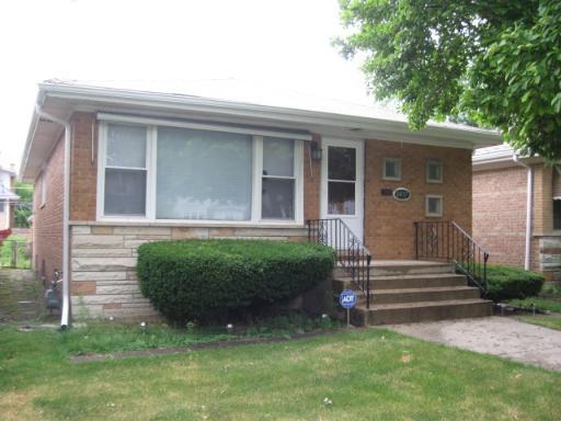 [Address Hidden by Seller], Bellwood, IL 60104