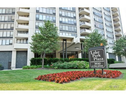 3930 N Pine Grove Ave. #2104, Chicago, IL 60613