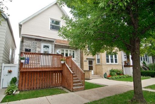 3721 N Whipple St., Chicago, IL 60618