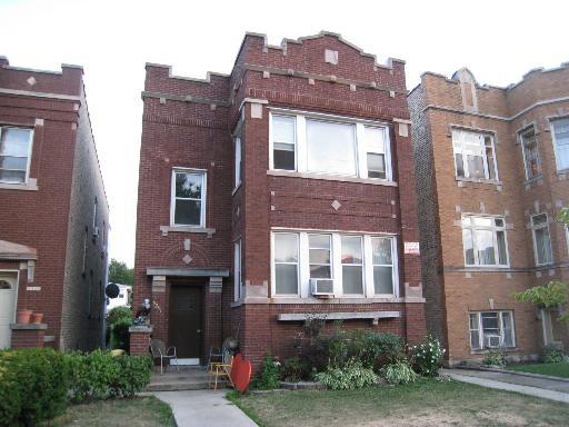 5351 W Montrose Ave., Chicago, IL 60641