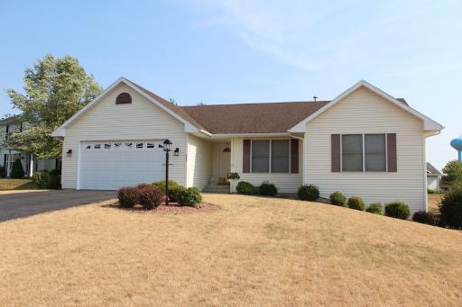 5511 Eagle Valley Tr., Machesney Park, IL 61115