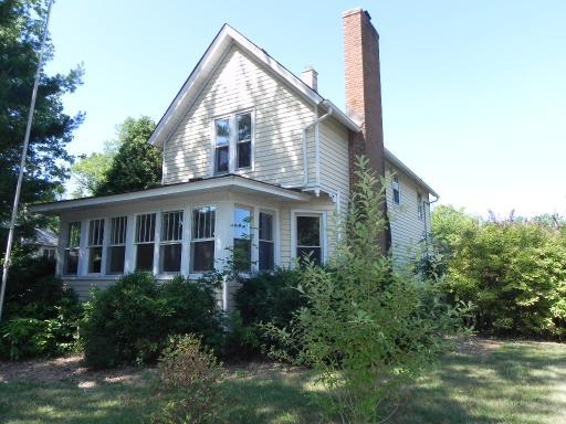 127 E York Ave., West Chicago, IL 60185