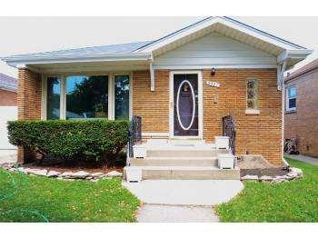 6327 N Kildare St., Chicago, IL 60646