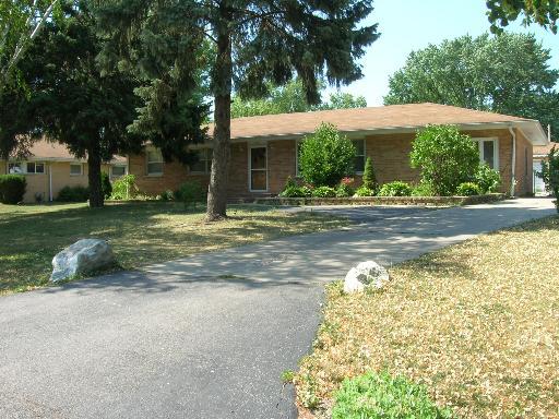 1450 Creek Ave., Aurora, IL 60505