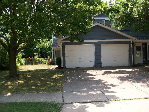 533 Milton Dr., Naperville, IL 60563