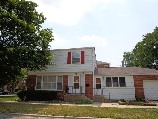 6156 N Kedvale St., Chicago, IL 60646
