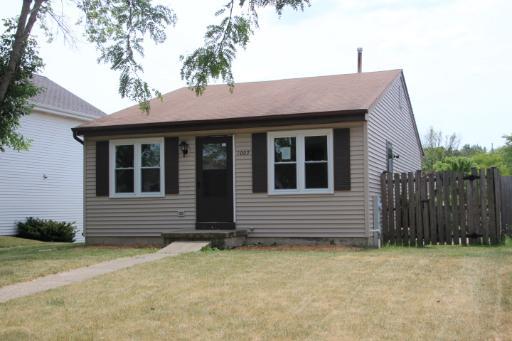 1002 Britta Ln., Geneva, IL 60134