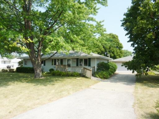 1716 Gladys Dr., Machesney Park, IL 61115