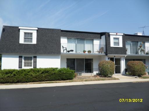 1115 Royal Saint George #205, Naperville, IL 60563