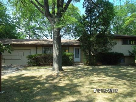 1755 Winthrop Rd., Highland Park, IL 60035