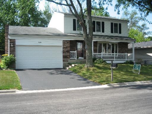 720 Buffalo Cir., Carol Stream, IL 60188