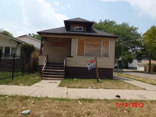 9234 S Drexel Ave., Chicago, IL 60619