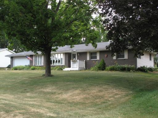 6318 Abington Dr., Rockford, IL 61109