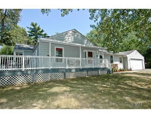 314 Crystal Lake Rd., Lake In The Hills, IL 60156