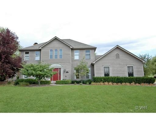 3500 Persimmon Dr., Algonquin, IL 60102