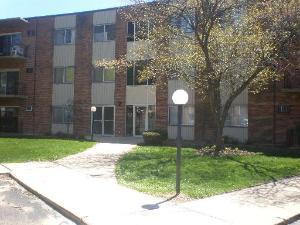 9717 S Keeler Ave. #201, Oak Lawn, IL 60453