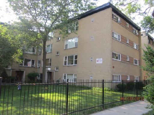 6143 N Seeley Ave. #2C, Chicago, IL 60659