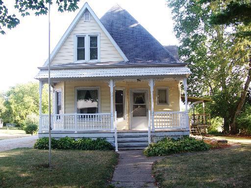 303 E South St., Sheffield, IL 61361